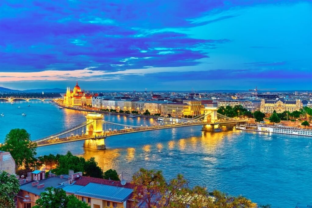 Chain Bridge, Budapest, Hungary